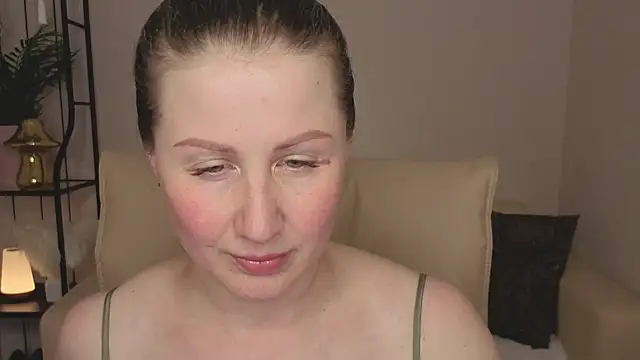 Snapshot of Helens_love chatting on 06.07.26 Helens love online show from 06.07.26