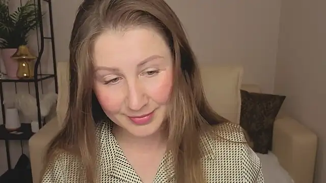 Snapshot of Helens_love chatting on 06.12.26 Helens love online show from 06.12.26