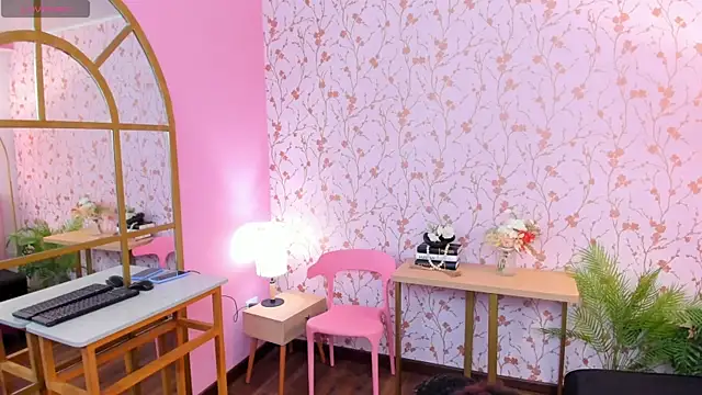 amber-hill online show from 03.15.25