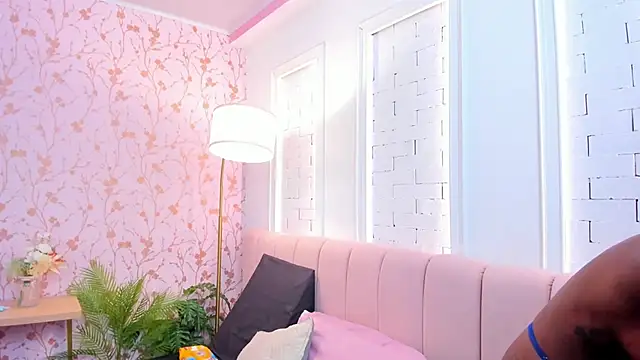 amber-hill online show from 03.17.25