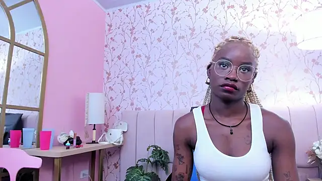 amber-hill online show from 12.20.25