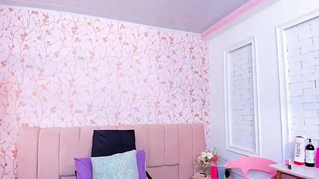 amber-hill online show from 03.19.26