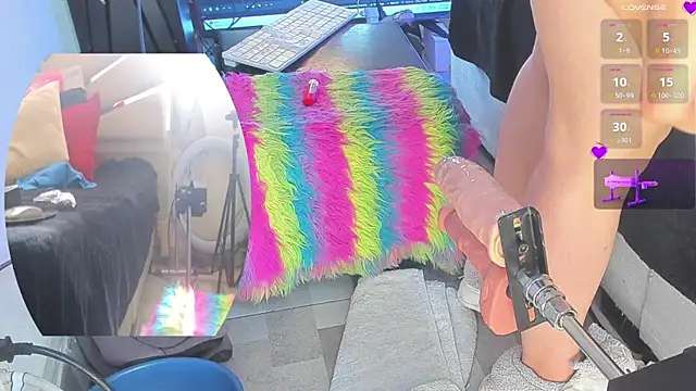 Snapshot of jolee__ chatting on 11.22.25 jolee online show from 11.22.25