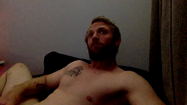 Snapshot of AtomicAsterisk74 chatting on 11.01.25 AtomicAsterisk74 online show from 11.01.25