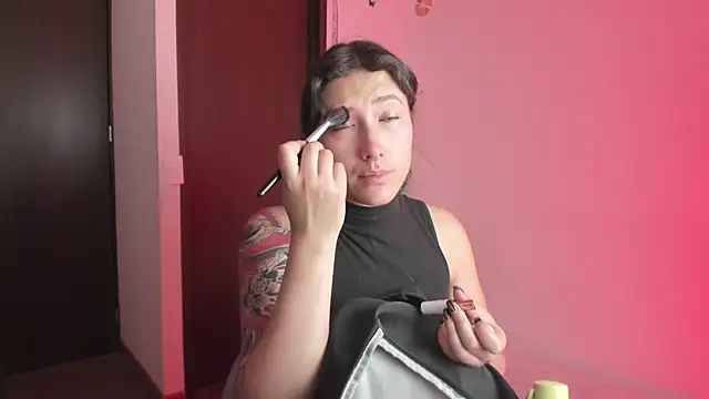 hitomi arata online show from 02.24.25