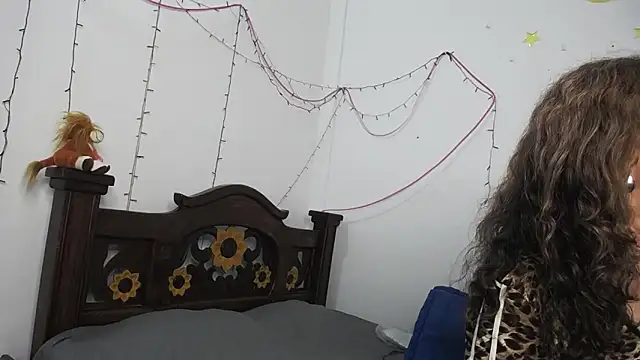 DominaLeona online show from 03.09.25