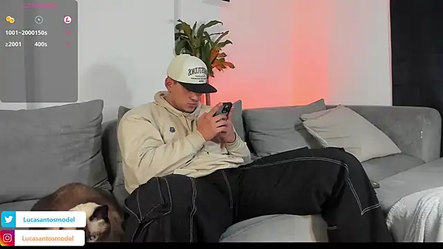 Snapshot of lucasanto_ chatting on 12.14.24 lucasanto online show from 12.14.24