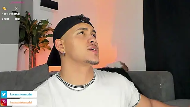 Snapshot of lucasanto_ chatting on 03.06.25 lucasanto online show from 03.06.25