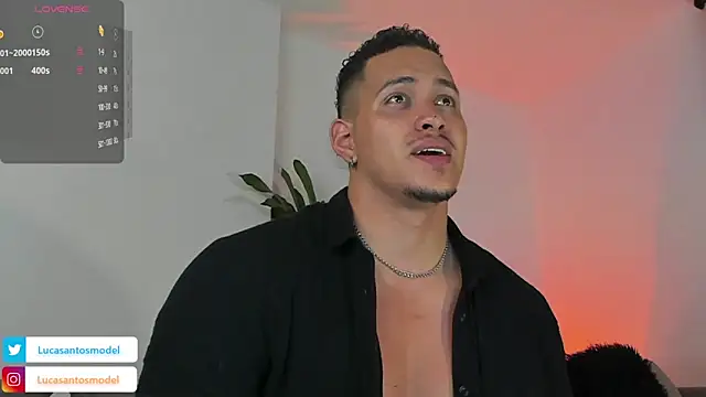 Snapshot of lucasanto_ chatting on 03.21.25 lucasanto online show from 03.21.25