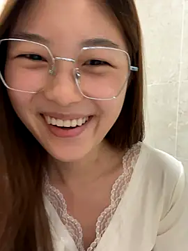 Sweet-Angel999 online show from 11.13.25