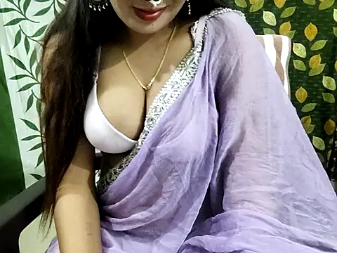 Aarvi Arora online show from 03.07.25