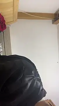 Snapshot of shuai321 chatting on 01.10.25 shuai321 online show from 01.10.25