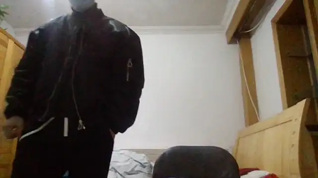 Snapshot of shuai321 chatting on 01.21.25 shuai321 online show from 01.21.25