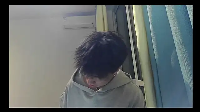 Snapshot of shuai321 chatting on 02.20.25 shuai321 online show from 02.20.25