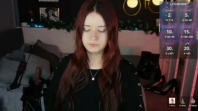 Lily Moonlight online show from 01.10.26