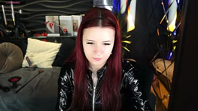 Lily Moonlight online show from 03.18.26