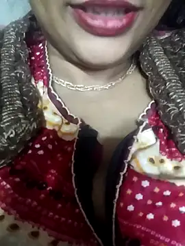 Snapshot of Wifesuman40 chatting on 12.14.24 Wifesuman40 online show from 12.14.24