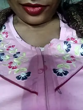 Snapshot of Wifesuman40 chatting on 12.19.24 Wifesuman40 online show from 12.19.24