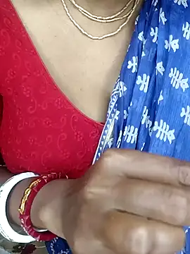 Snapshot of Wifesuman40 chatting on 12.29.24 Wifesuman40 online show from 12.29.24