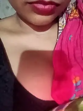 Snapshot of Wifesuman40 chatting on 01.04.25 Wifesuman40 online show from 01.04.25