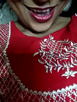 Snapshot of Wifesuman40 chatting on 01.12.25 Wifesuman40 online show from 01.12.25