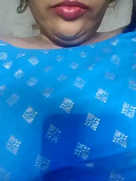 Snapshot of Wifesuman40 chatting on 01.20.25 Wifesuman40 online show from 01.20.25