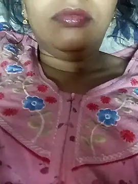 Snapshot of Wifesuman40 chatting on 01.23.25 Wifesuman40 online show from 01.23.25