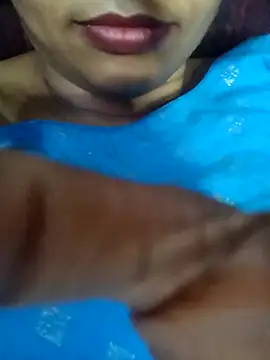 Snapshot of Wifesuman40 chatting on 03.09.25 Wifesuman40 online show from 03.09.25