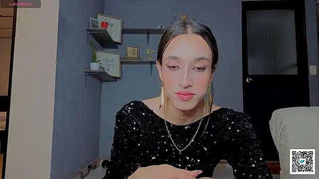 Goddivaa online show from 11.29.25