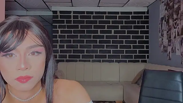 Goddivaa online show from 04.06.26