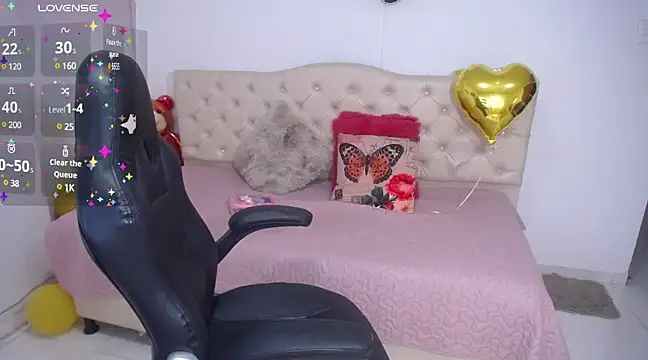 cristal horny19 online show from 03.10.25