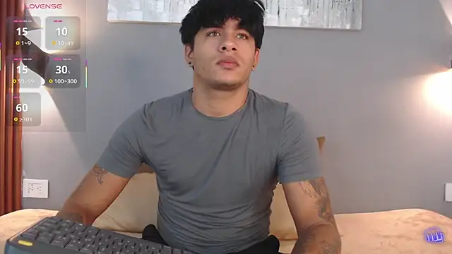 LuciferM Star online show from 04.19.26