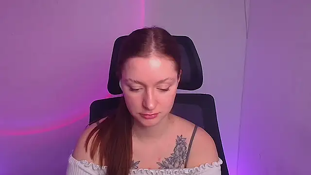 Snapshot of Fantasy_July chatting on 12.22.24 Fantasy July online show from 12.22.24