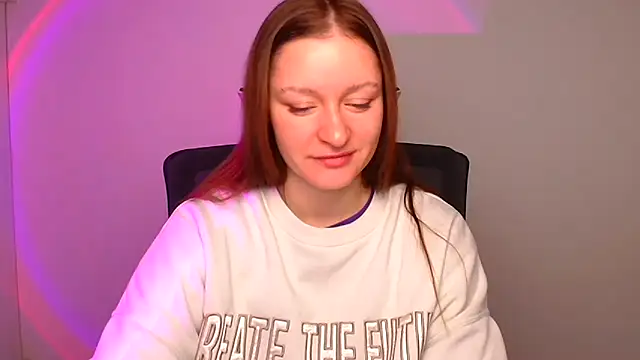 Snapshot of Fantasy_July chatting on 12.23.24 Fantasy July online show from 12.23.24