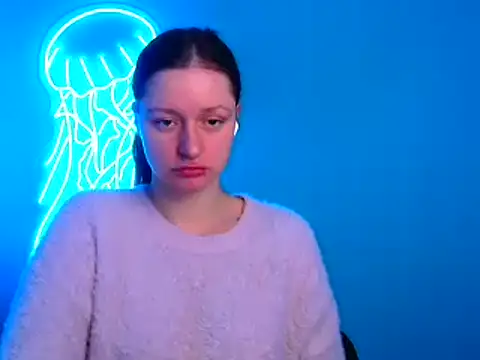 Snapshot of Fantasy_July chatting on 01.14.25 Fantasy July online show from 01.14.25