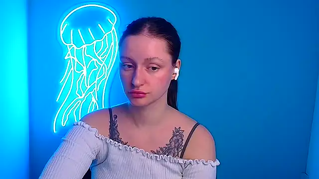 Snapshot of Fantasy_July chatting on 02.27.25 Fantasy July online show from 02.27.25