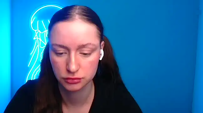 Snapshot of Fantasy_July chatting on 03.15.25 Fantasy July online show from 03.15.25