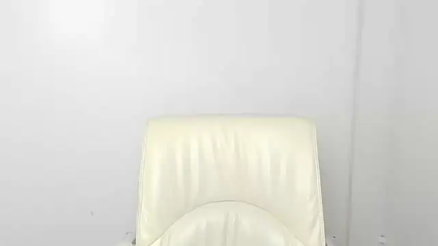 Snapshot of Fantasy_July chatting on 03.19.25 Fantasy July online show from 03.19.25