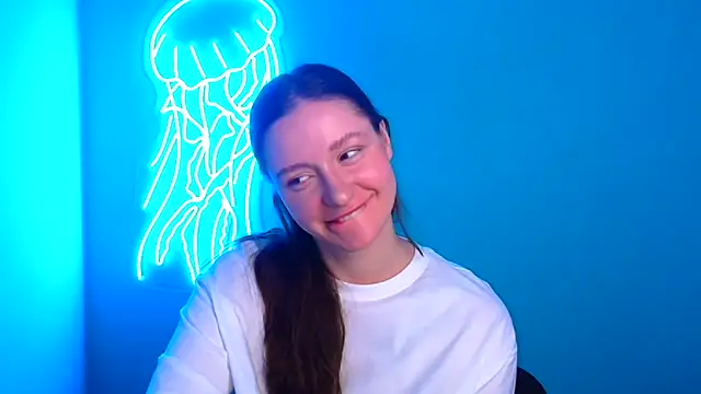 Snapshot of Fantasy_July chatting on 03.21.25 Fantasy July online show from 03.21.25