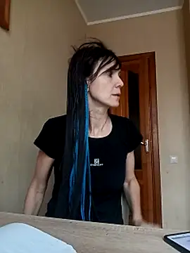 Francenia lolis online show from 10.23.25