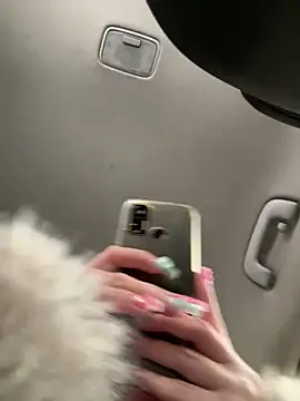 Snapshot of -Sexy_Barbie- chatting on 01.28.25 -Sexy Barbie- online show from 01.28.25