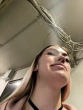 Snapshot of -Sexy_Barbie- chatting on 02.01.25 -Sexy Barbie- online show from 02.01.25