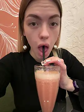 Snapshot of -Sexy_Barbie- chatting on 02.20.25 -Sexy Barbie- online show from 02.20.25