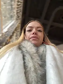 Snapshot of -Sexy_Barbie- chatting on 02.21.25 -Sexy Barbie- online show from 02.21.25