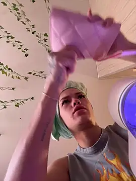 Snapshot of -Sexy_Barbie- chatting on 09.18.25 -Sexy Barbie- online show from 09.18.25