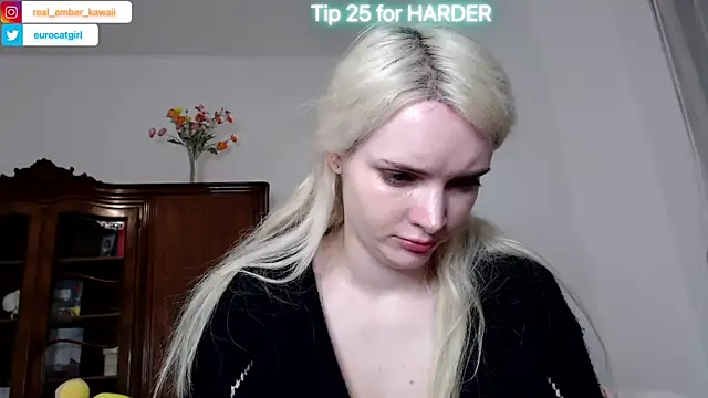 Amber Kawaii online show from 03.09.25