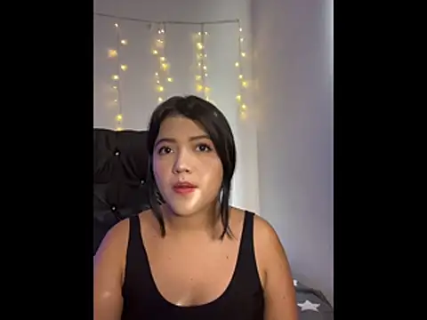 alisson carolina73 online show from 11.17.25