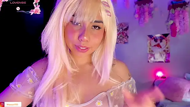 Snapshot of kiki_cavilll chatting on 03.22.25 kiki cavilll online show from 03.22.25