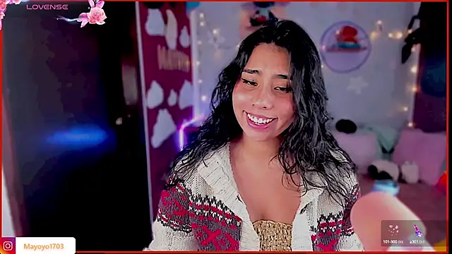 Snapshot of kiki_cavilll chatting on 10.07.25 kiki cavilll online show from 10.07.25