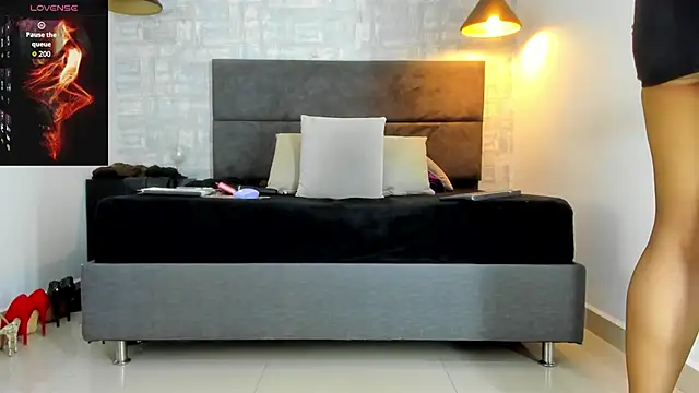 missnatash online show from 04.19.26